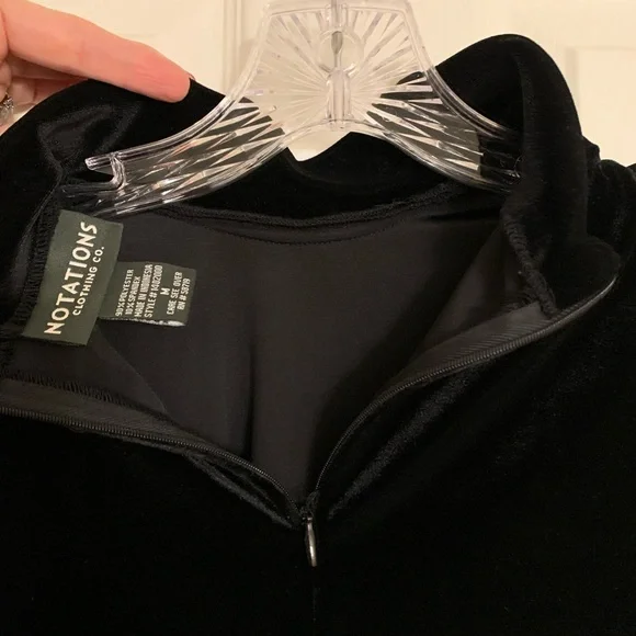 Notations Black Velvet Sleeveless Top Holiday Classic - Picture 7 of 9